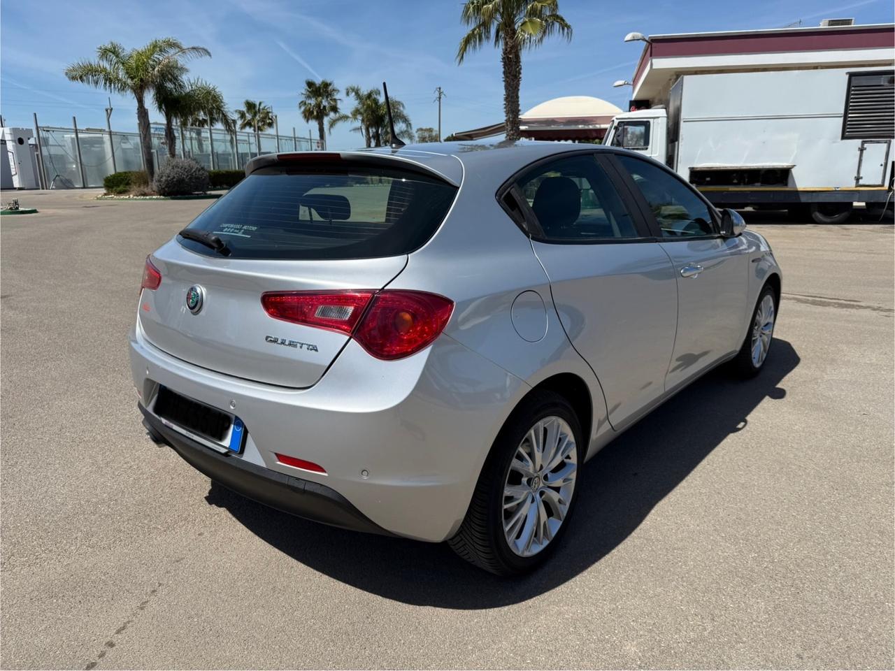 Alfa Romeo Giulietta 1.6 JTDm 120 CV - 2017