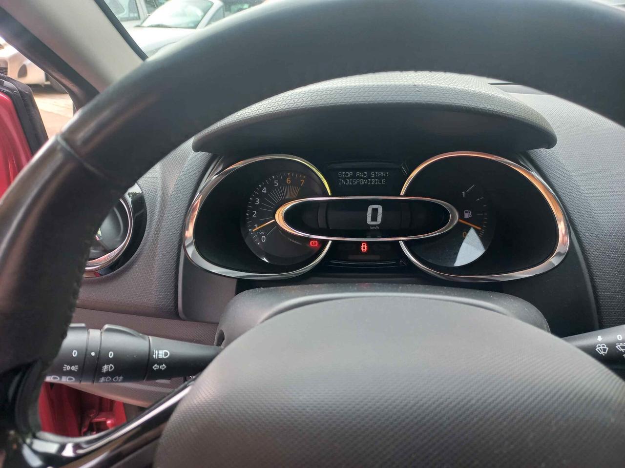 Renault Clio 1.2 16V 5 porte Dynamique