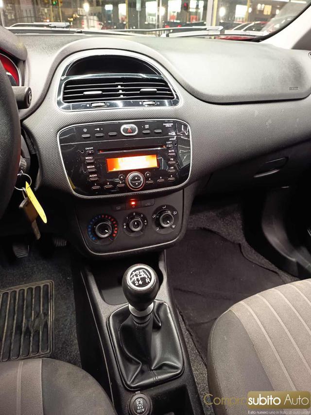 FIAT Punto 1.2 8V 5 porte Street