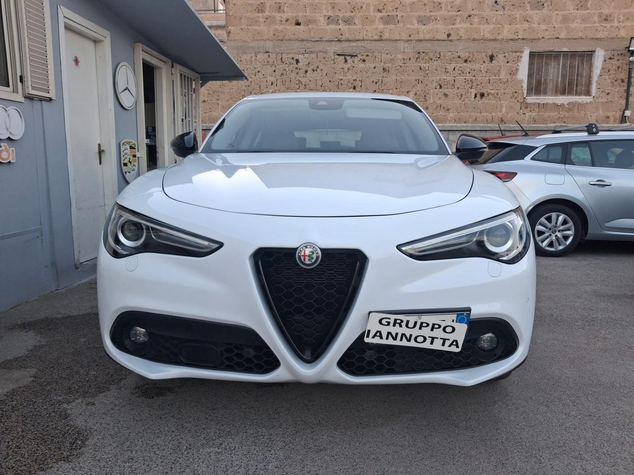Alfa Romeo Stelvio 2.2 Turbodiesel 190 CV AT8 RWD Sprint GARANZIA 12 MESI CON CERTIFICATO DI CONFORMITA LEGGI D