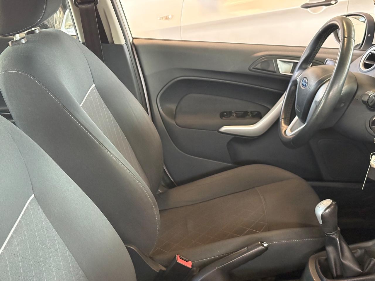 Ford Fiesta 1.2 82 CV 5 porte Titanium