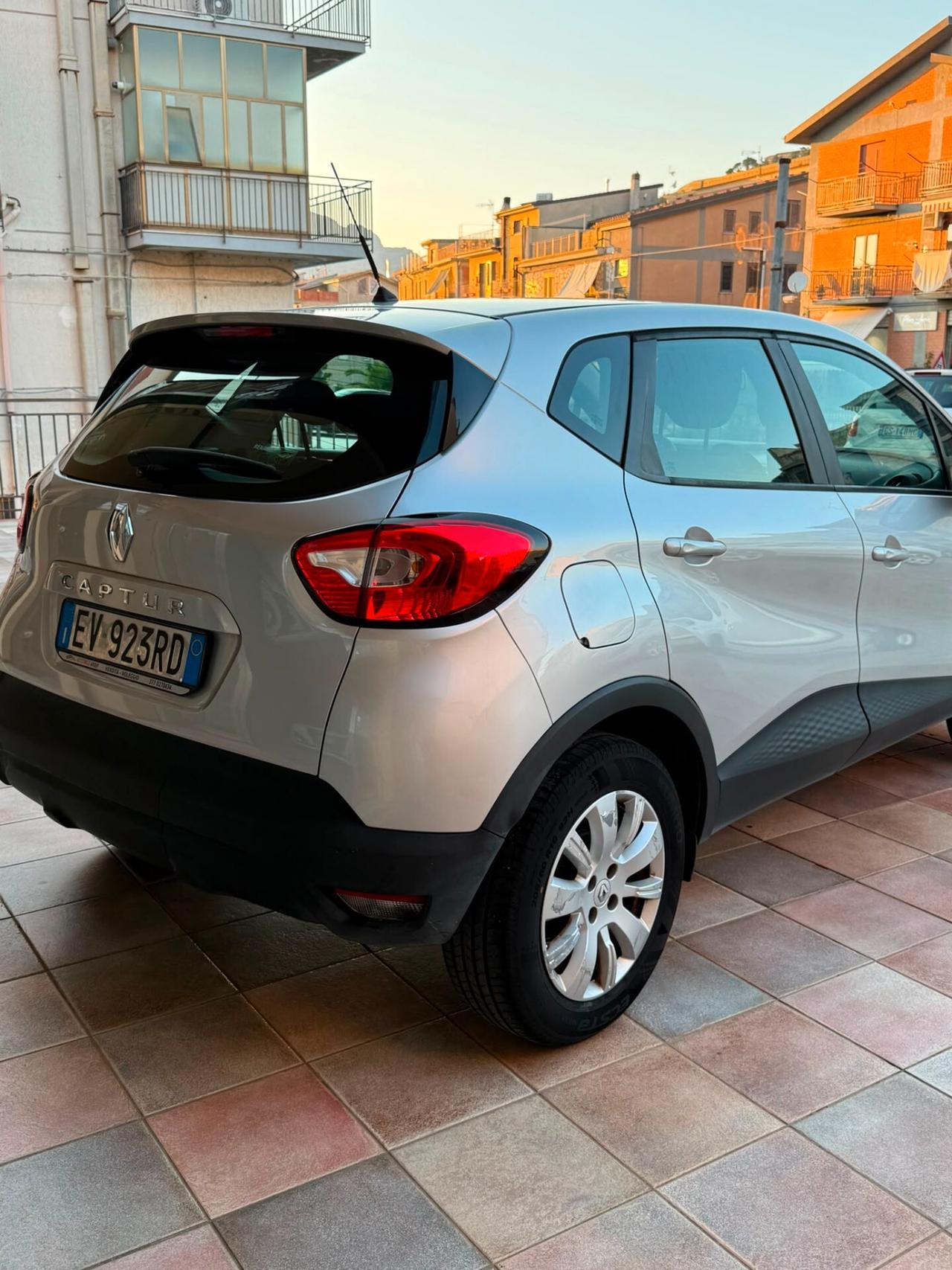 Renault Captur 0.9 TCe 90 CV