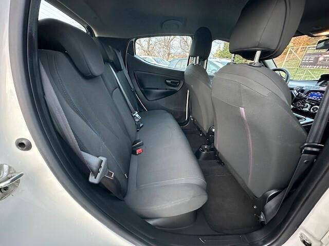 Lancia Ypsilon 1.2 69 CV 5 porte GPL Ecochic Gold