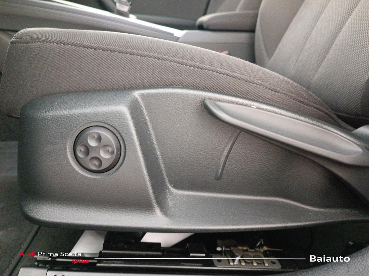 Audi A4 avant 30 2.0 tdi mhev 136cv s tronic