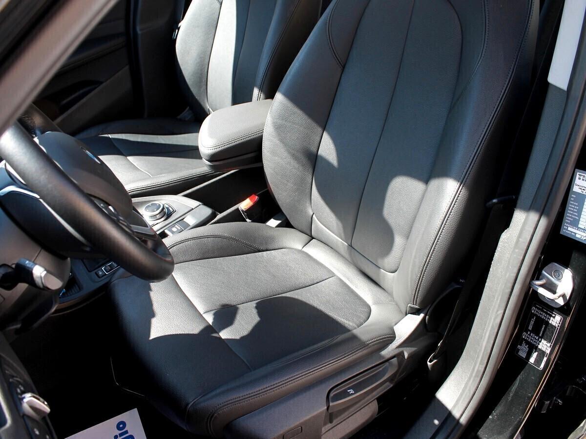 Bmw X1 sdrive20i 178Cv Aut Pelle Nav LED UNIPRO