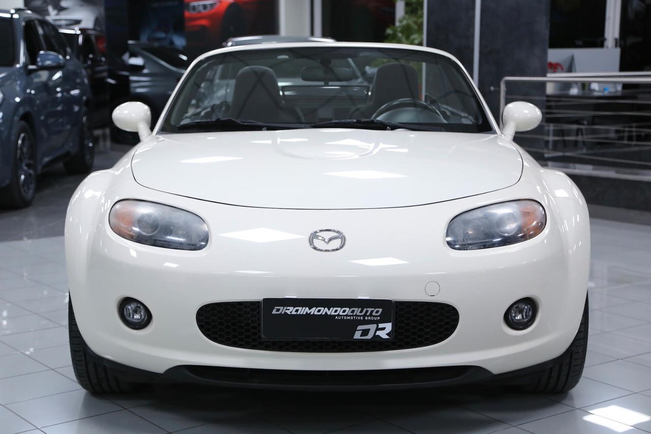 Mazda MX-5 Roadster Coupé 1.8L Wind