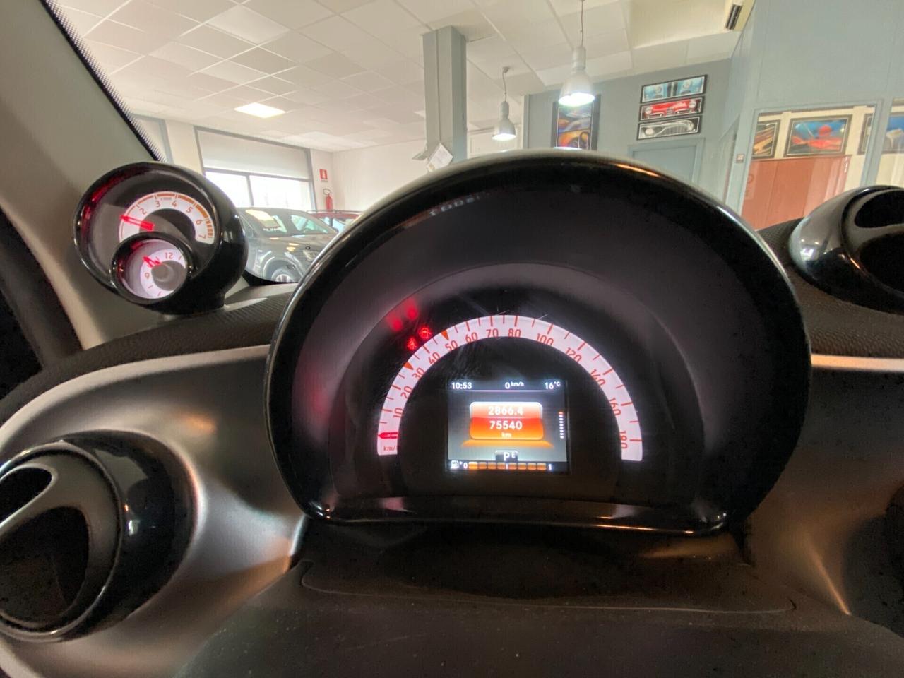 Smart Fortwo 7.0 1.0 Twinamic Prime Per Neopatentati