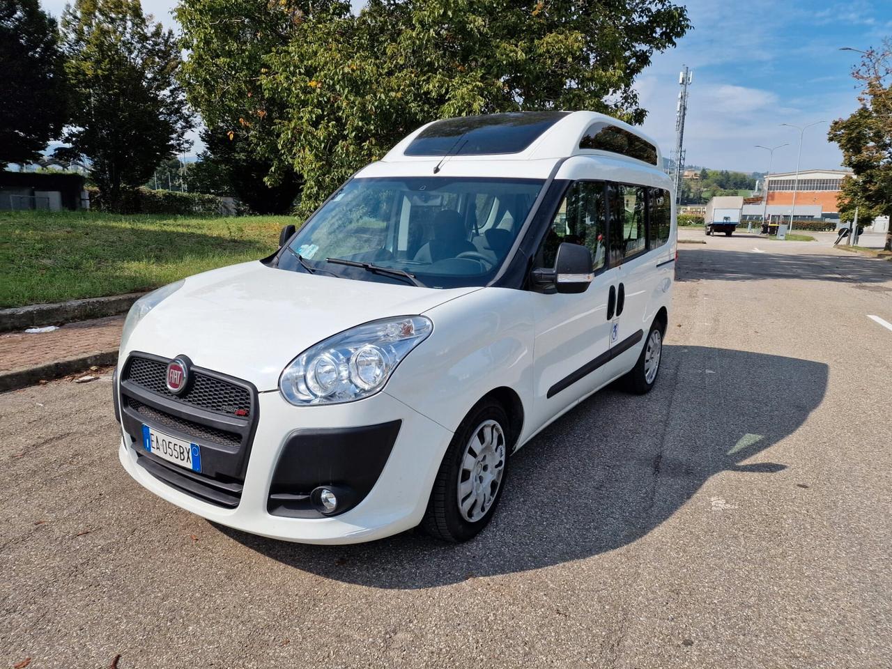 FIAT DOBLO' 1.6 MJT 16V trasporto disabili - 2011