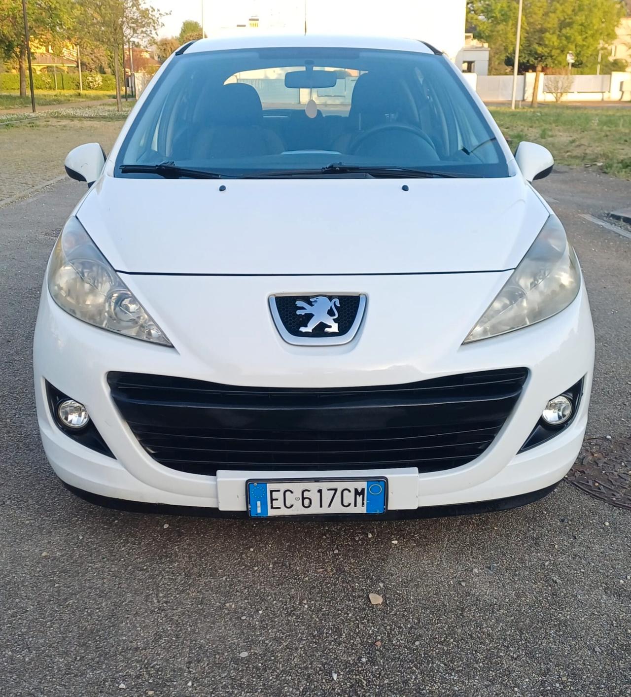 Peugeot 207 1.4 8V 75CV 5p. Energie Sport ECO GPL