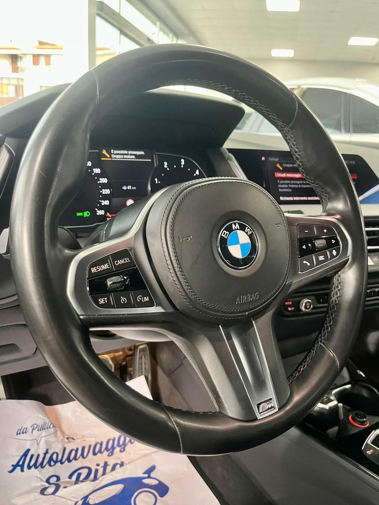Bmw 116 116d 5p. Msport