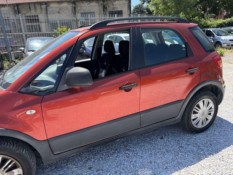 FIAT Sedici 1.9 MJT 4x2 Dynamic