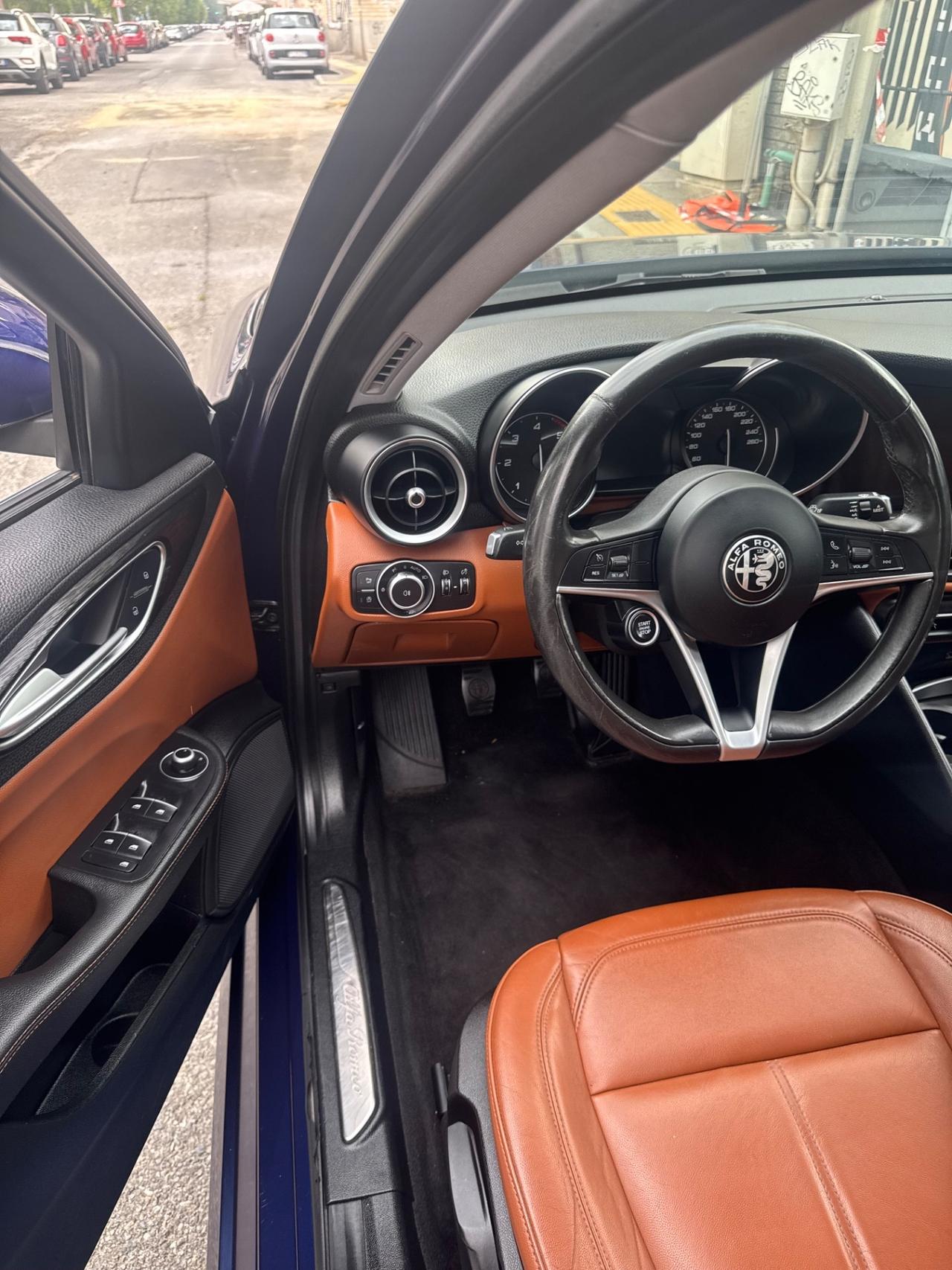 Alfa Romeo Giulia 2.2 150 CV Super Unicoproprietario