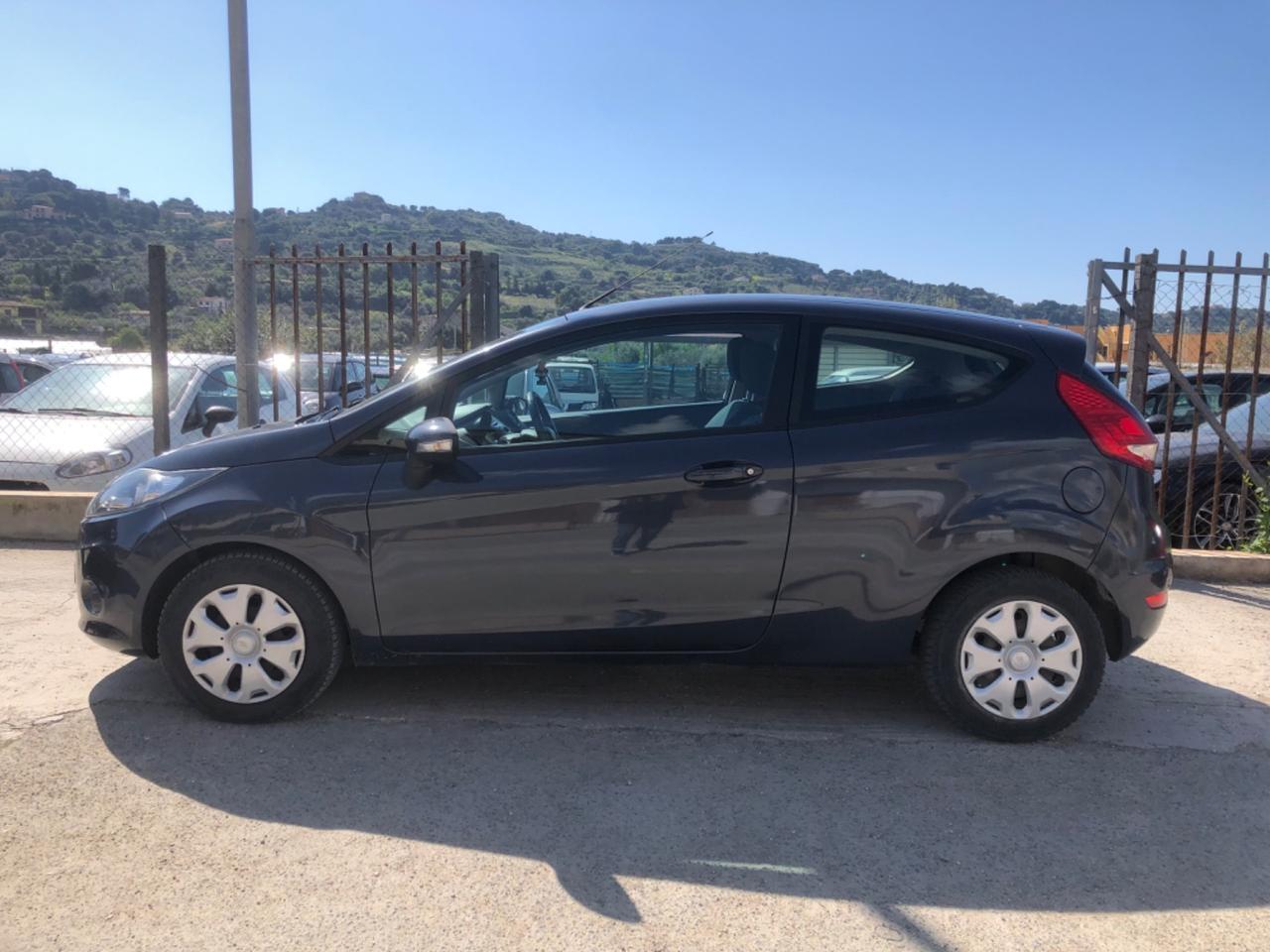 Ford Fiesta 1.4 TDCi 70CV 3 porte