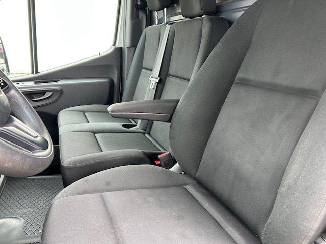 MERCEDES-BENZ Sprinter F37/33 311 CDI RWD TN Furgone