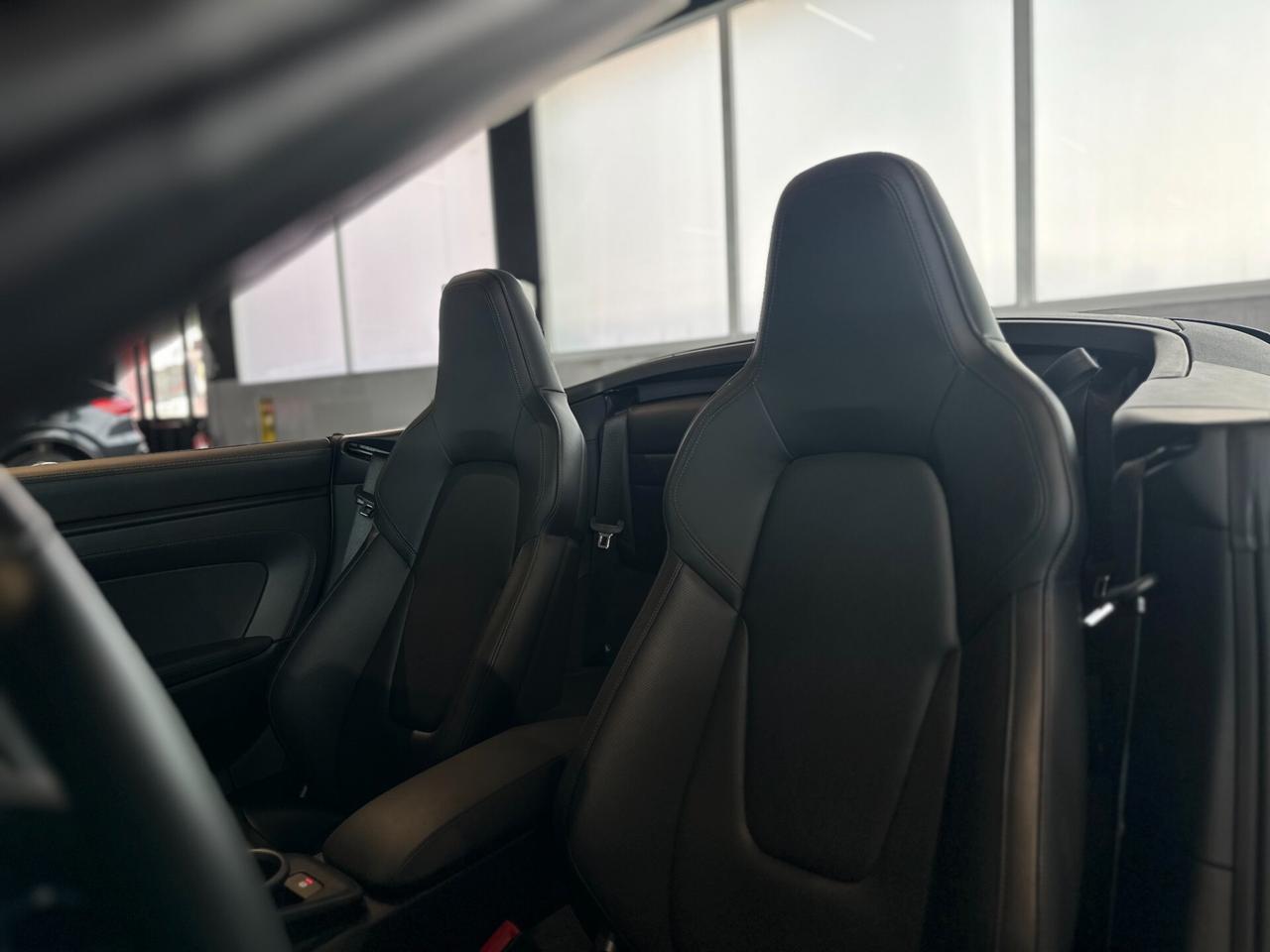 Porsche 911 Cabrio 541cv Carrera 4 GTS auto