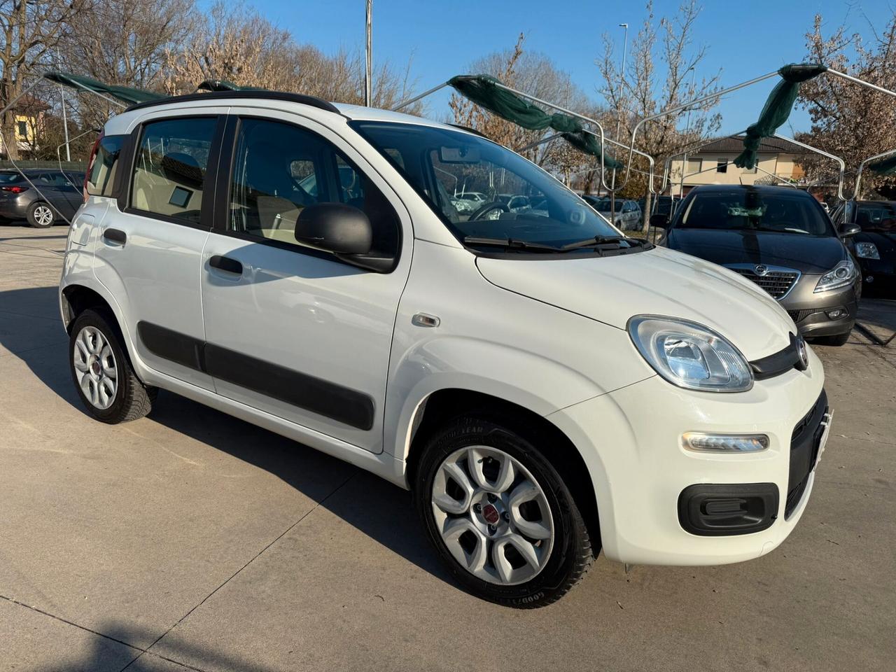 Fiat New Panda 0.9 t.air t. natural power benz/metano