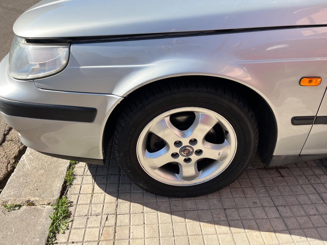 Saab 9-5 2.0i 16V T cat SE