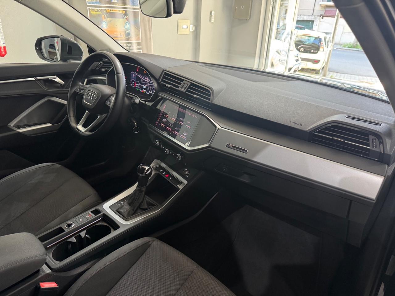 Audi Q3 35 2.0 TDI 150CV S tronic Advanced