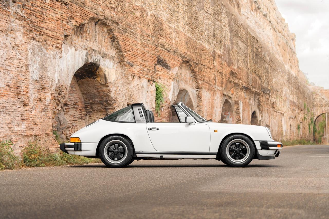 Porsche 911 Carrera 3.2 Targa 231 cv ASI ORO