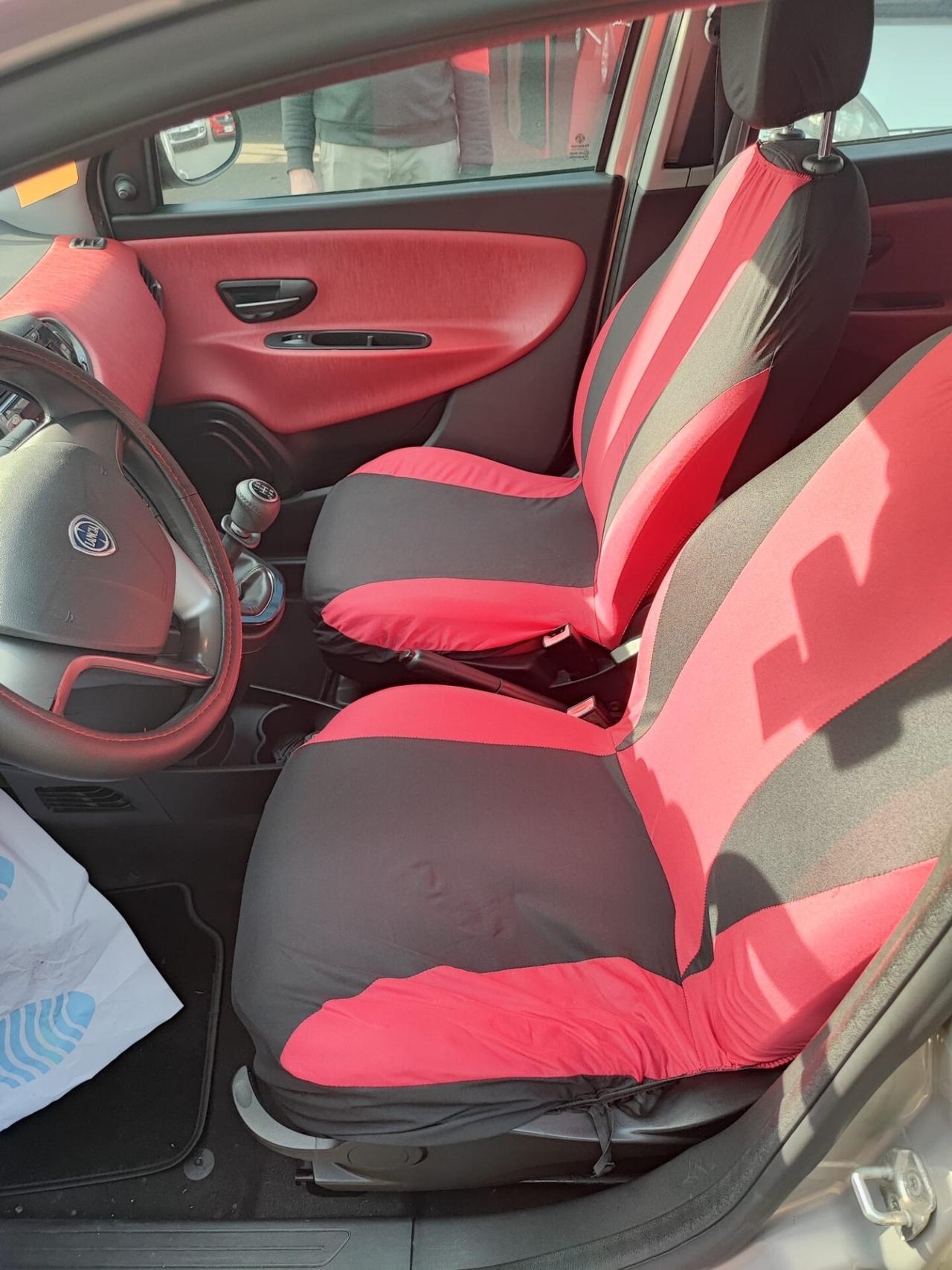 Lancia Ypsilon 1.2 69 CV 5 porte GPL