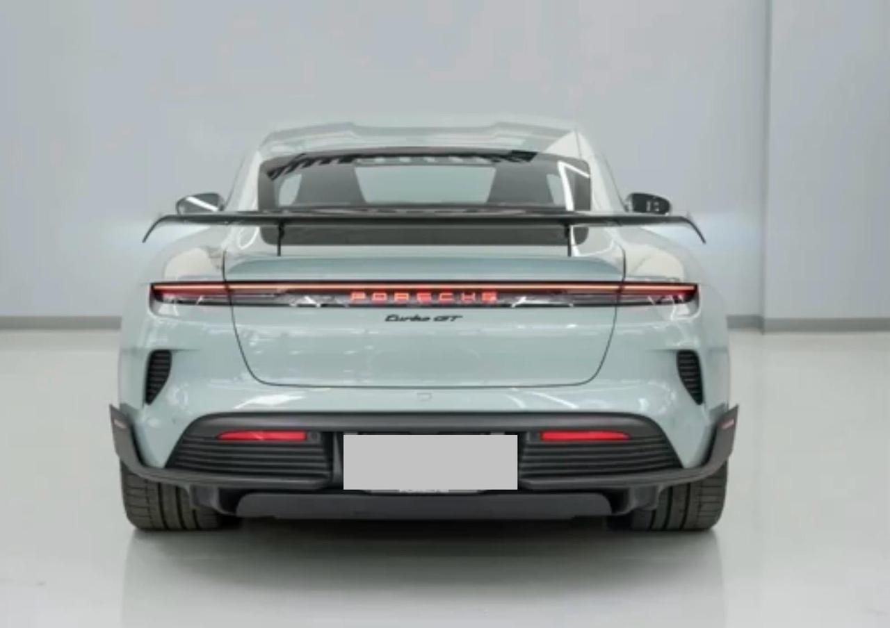 Porsche Taycan Turbo GT Pacchetto Weissach - 1033 CV