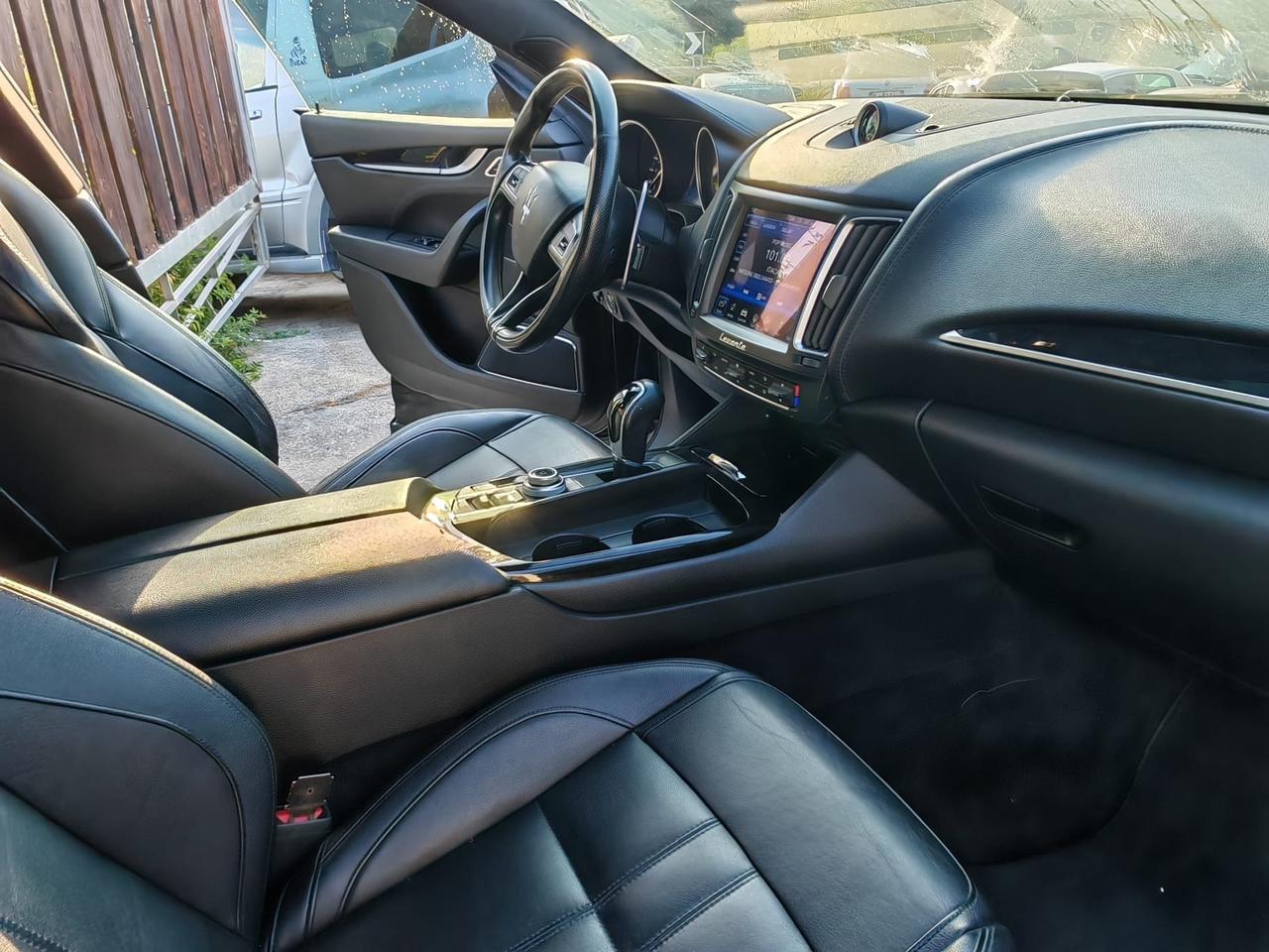 Maserati Levante V6 AWD Granlusso