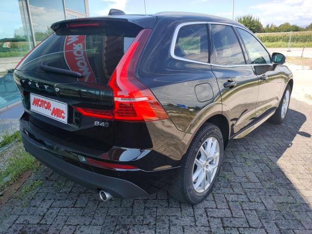Volvo XC60 XC60 2.0D B4 Momentum Pro AWD Auto. IVA deducibile