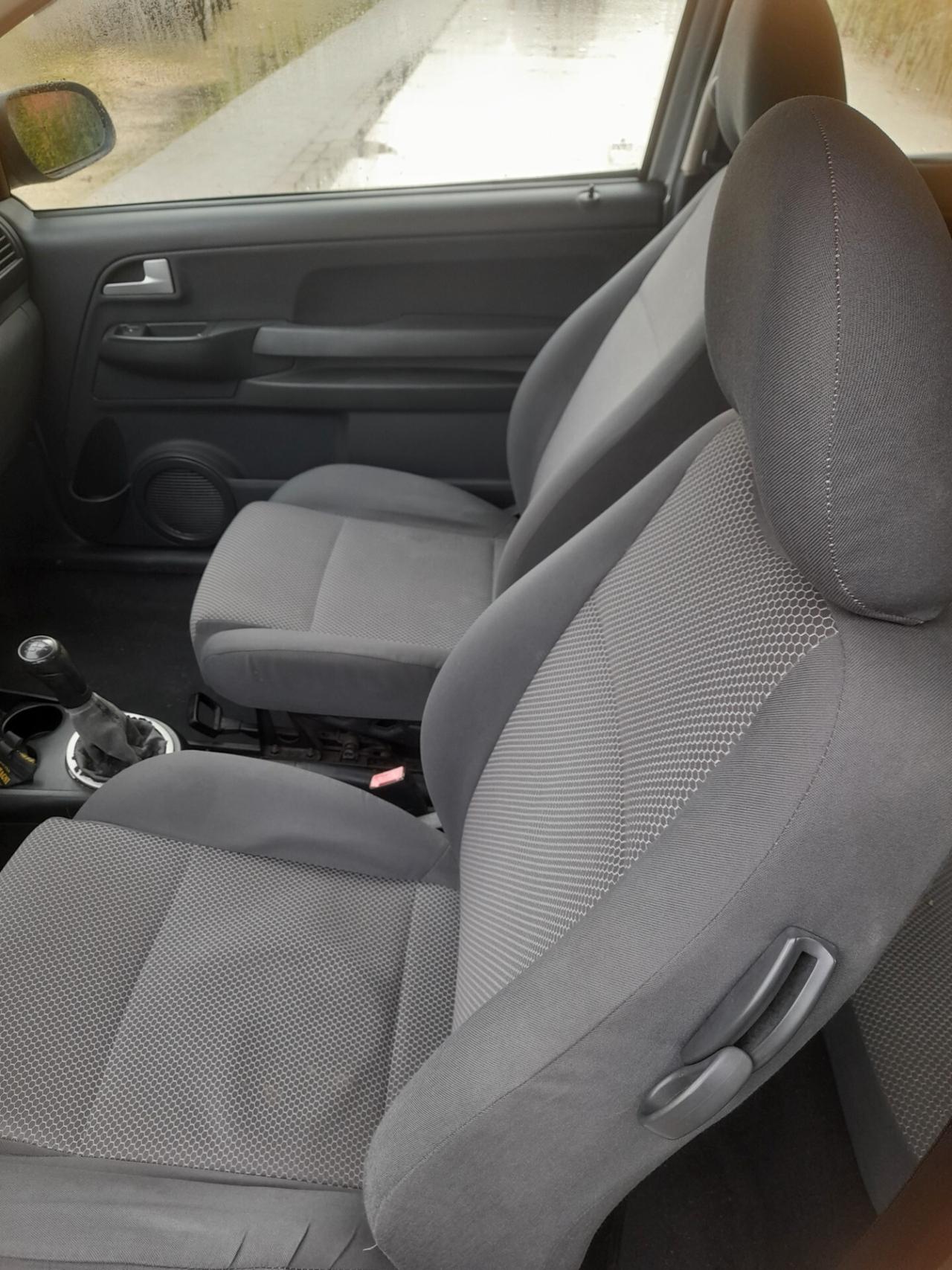 Volkswagen Fox benzina 1198