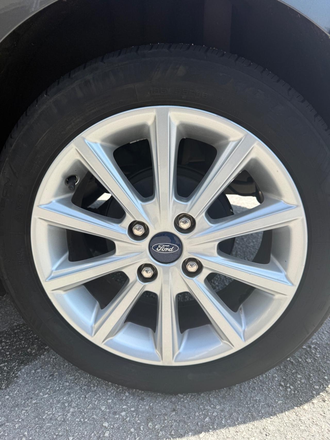 Ford Fiesta 1.1cc 86cv 5p carplay GARANZIA 2 anni