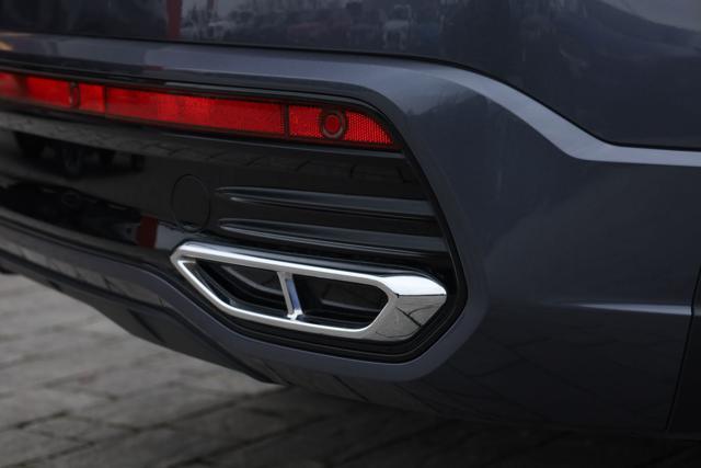 VOLKSWAGEN Taigo 1.0 TSI 115 CV TETTO DSG R-Line Prezzo Netto