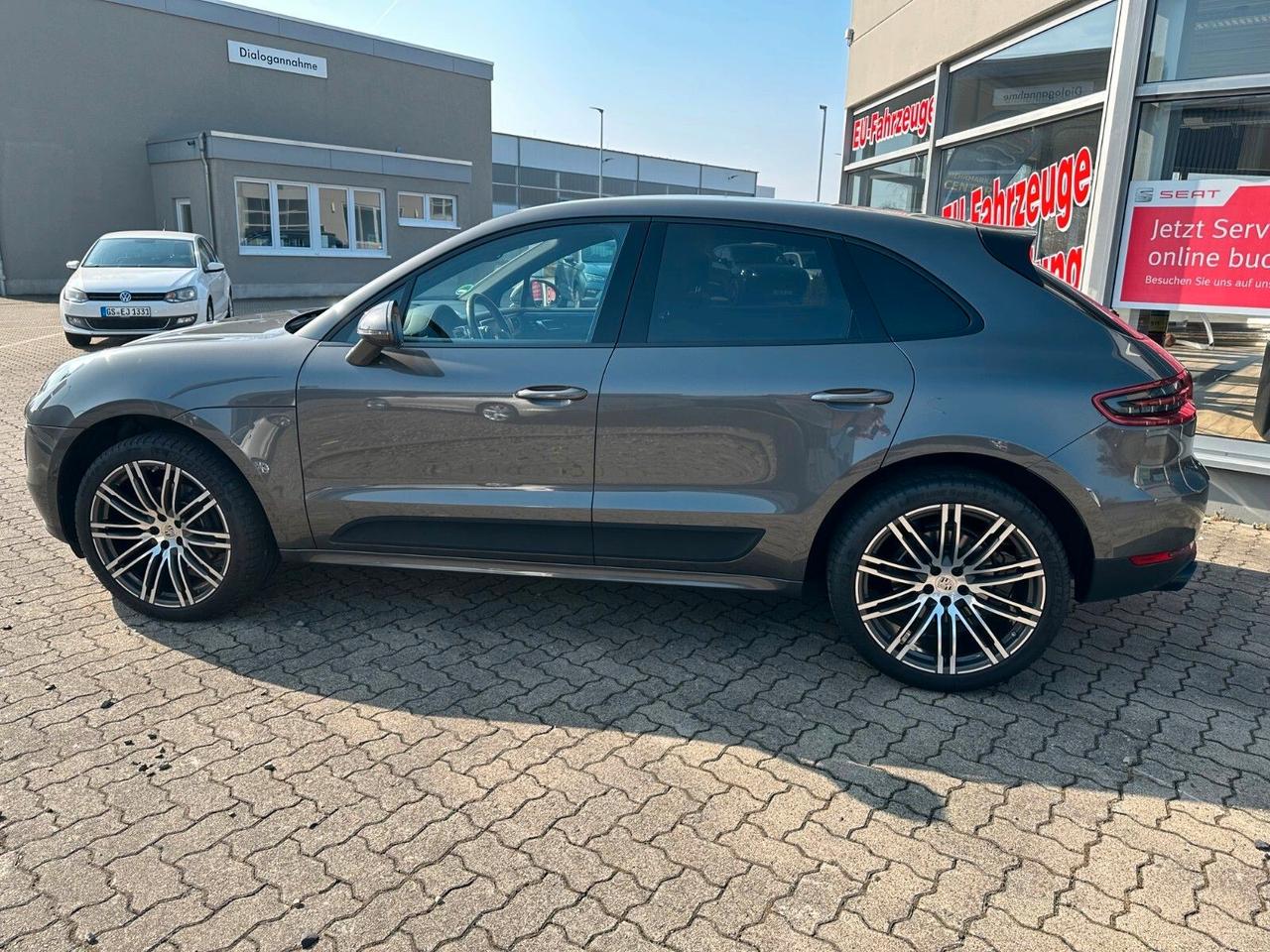 Porsche Macan 2.0 PDK, tetto panoramico, telecamera