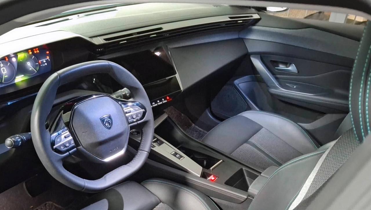 Peugeot 308 2025 allure gt pack nuovissima