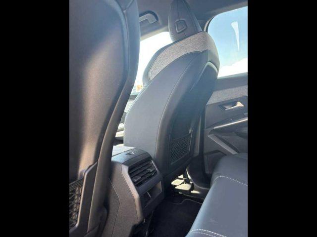 PEUGEOT 3008 3ª serie - Hybrid 136 e-DCS6 GT