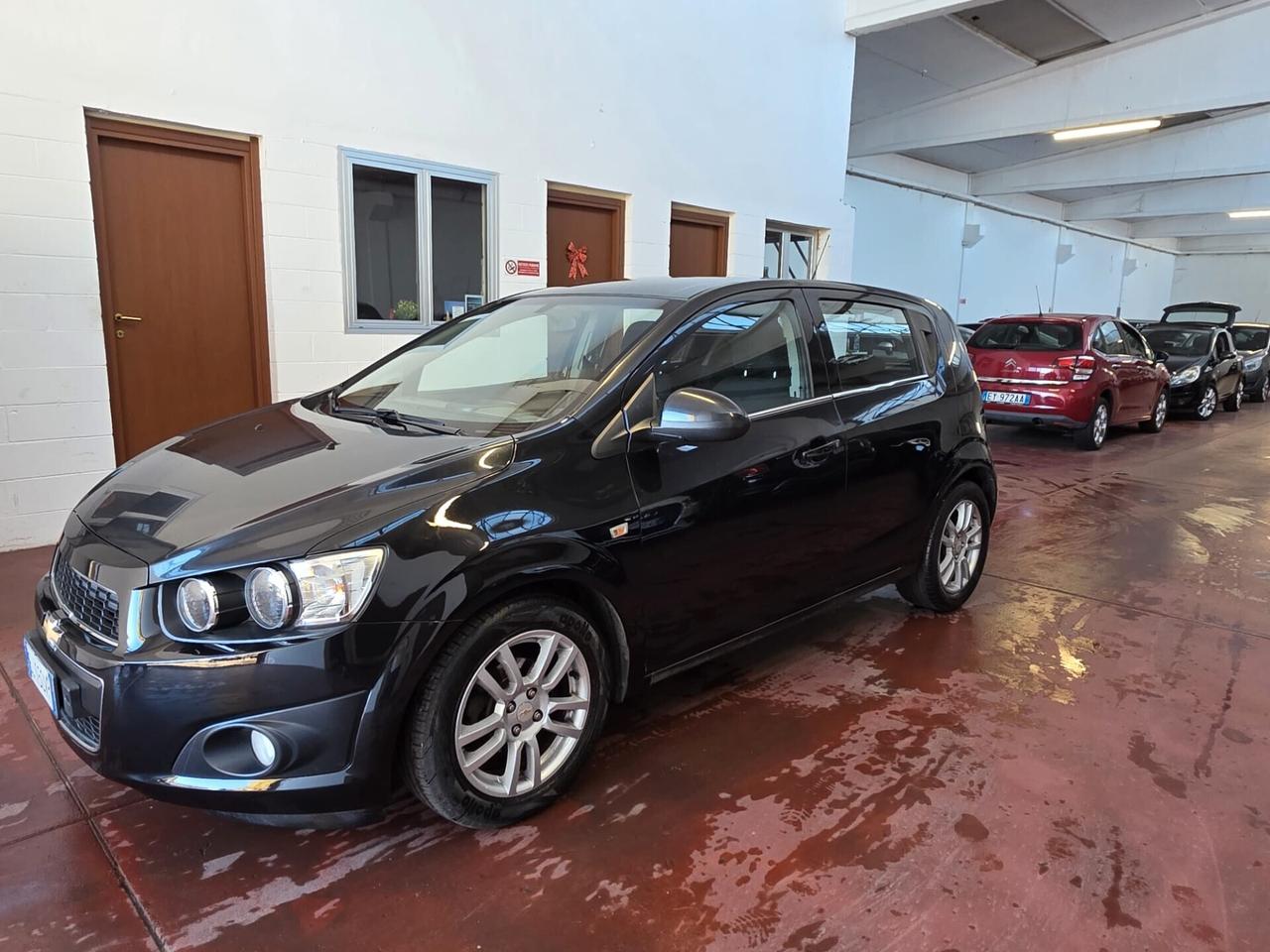 Chevrolet Aveo 1.4 100CV aut. 5 porte LTZ cambio automatico neopat