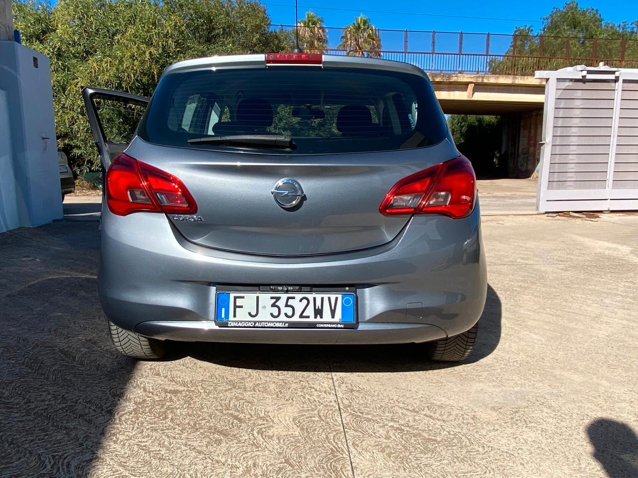 Opel Corsa 1.2 5 porte