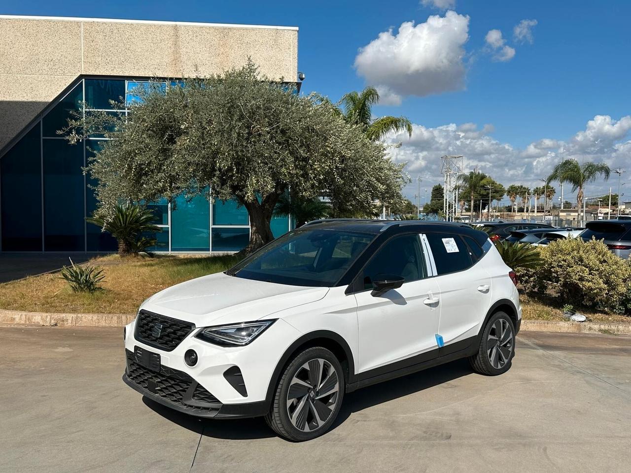 Seat Arona 1.0 TGI FR 110CV possibilità noleggio no scoring