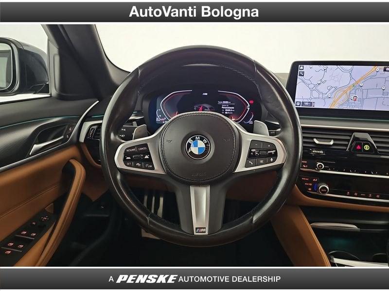 BMW Serie 5 530d Touring mhev 48V xdrive Msport auto