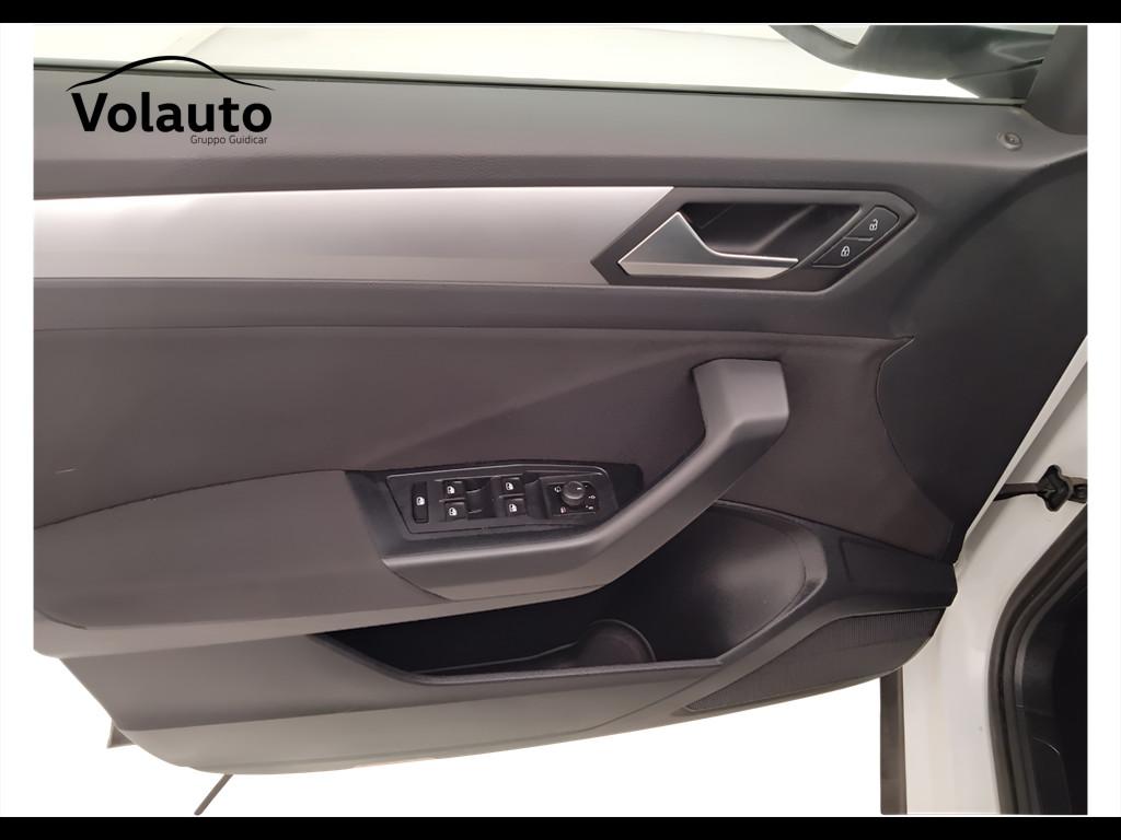 VOLKSWAGEN T-Roc I 2022 - T-Roc 1.0 tsi Life 110cv