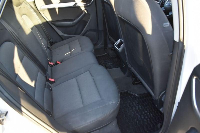 Audi Q3 Q3 2.0 TDI 120 CV Business