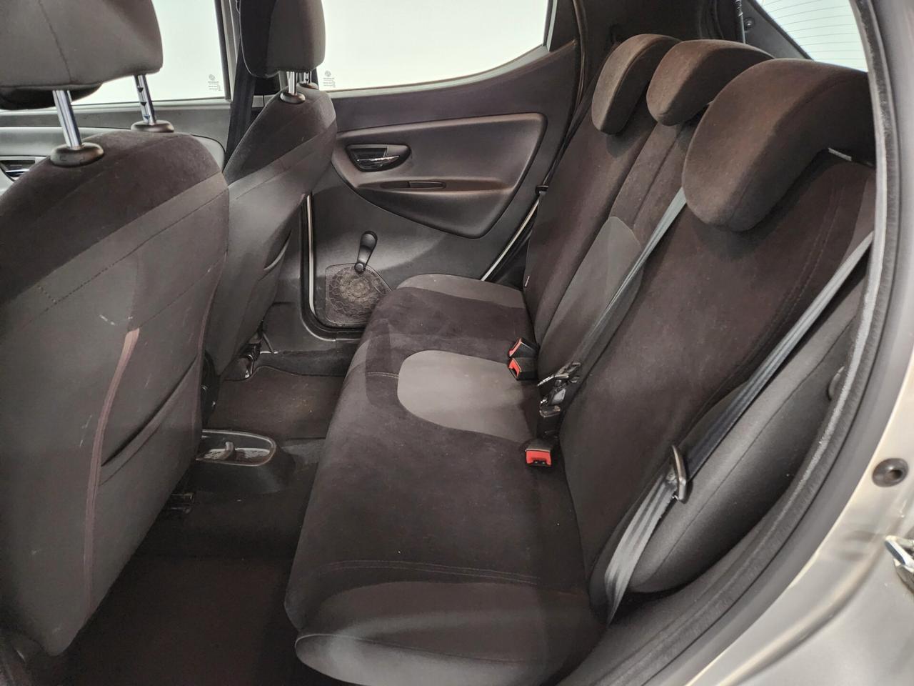 Lancia Ypsilon 1.2 69 CV 5 porte GPL Ecochic Gold Unicoproprietario