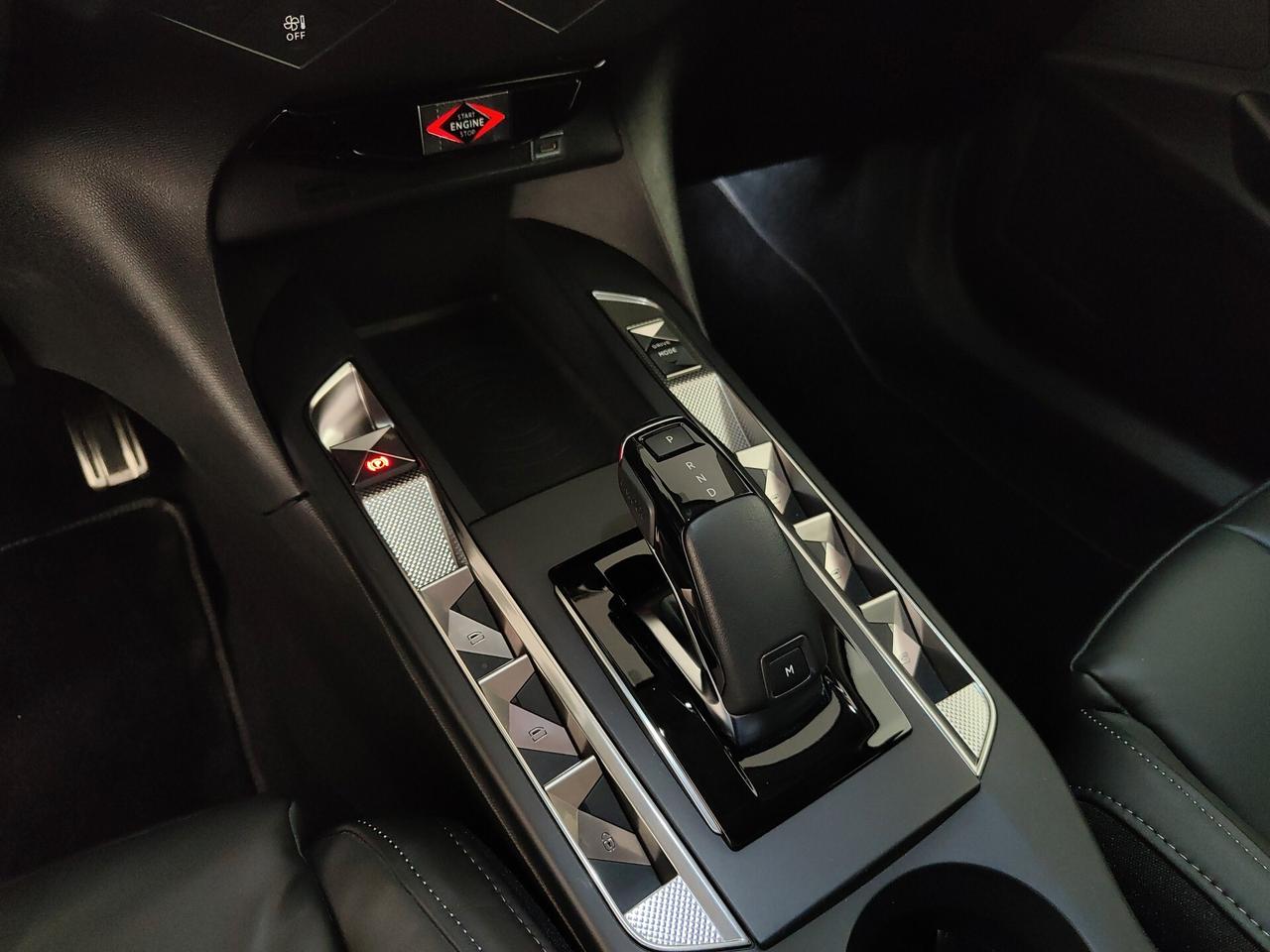 DS 3 BlueHDi 130 aut. Opera