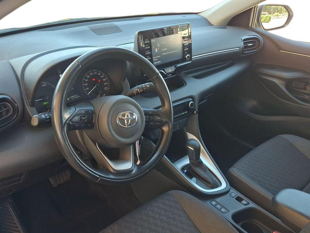 Toyota Yaris 1.5 hybrid Active