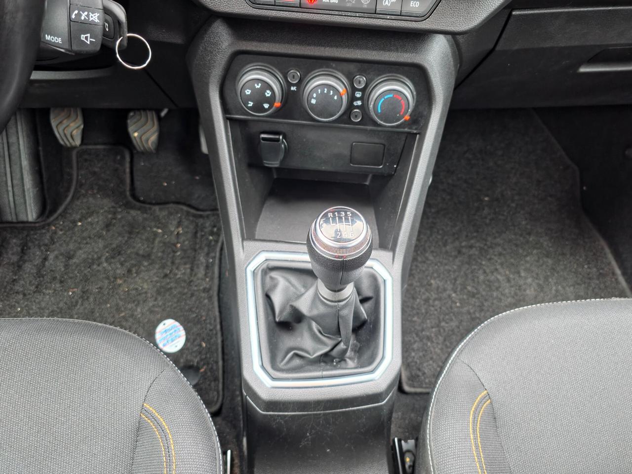 Dacia Sandero Stepway 1.0 TCe 100 CV ECO-G Comfort 2021-E6 Manuale NEO