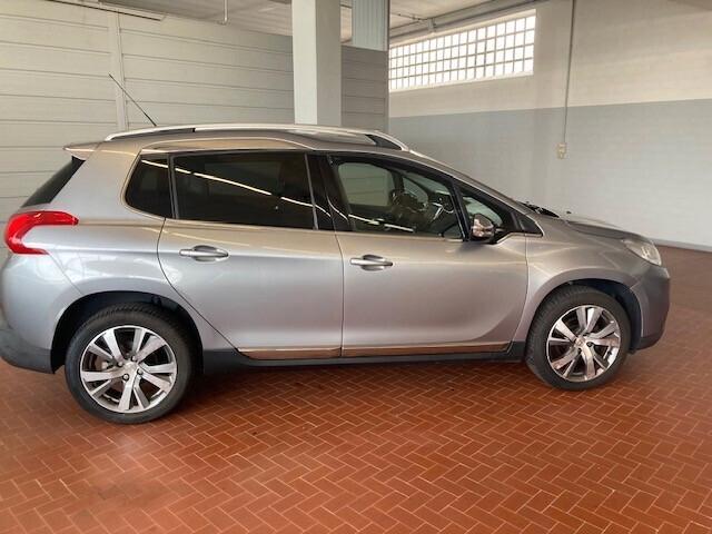 Peugeot 2008 1.6 e-HDi 92 CV Stop&Start Urban Cross