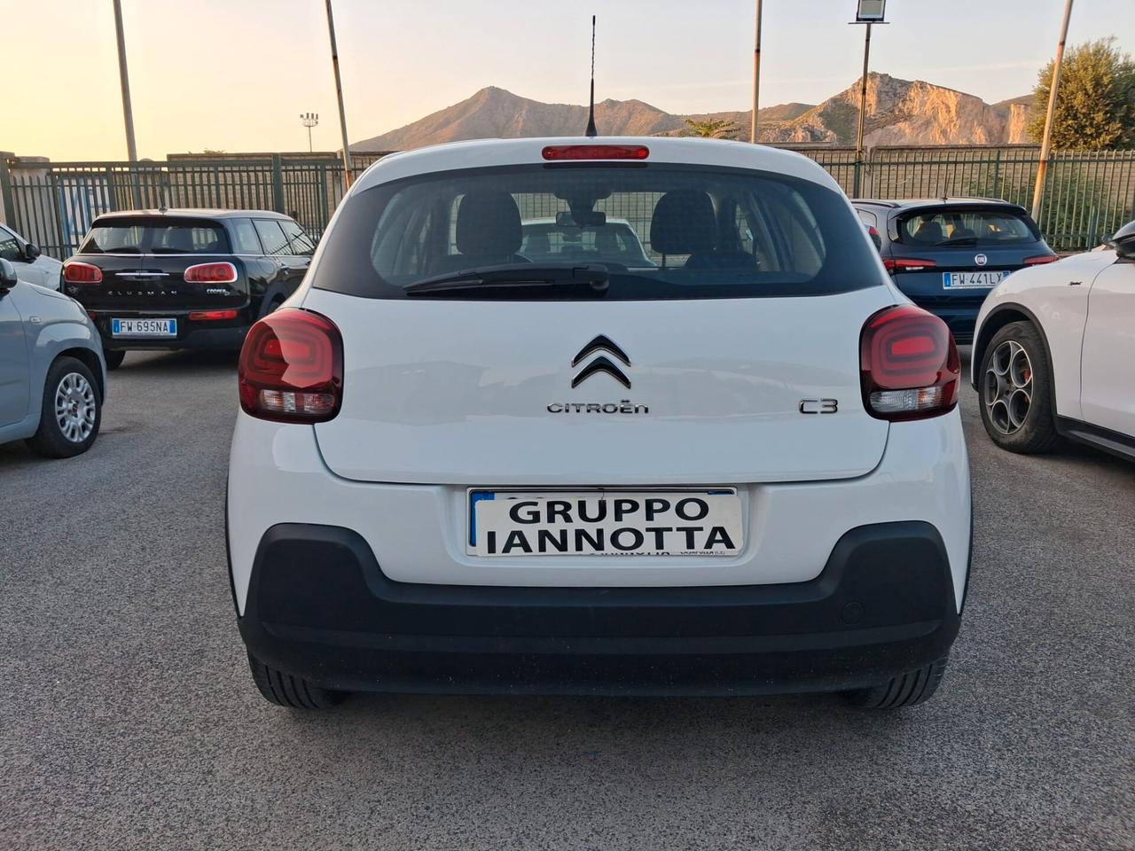 Citroen C3 PureTech 83 C.V. S&S VETTURA TAGLIANDATA COMPLETAMENTE ANCHE DISTRIBUZIONE
