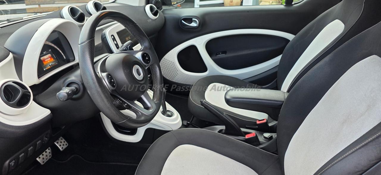 Smart ForTwo 90 0.9 Turbo twinamic cabrio Urban
