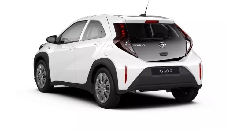 Toyota Aygo X 1.0 VVT-i 72 CV 5 porte Active KM0
