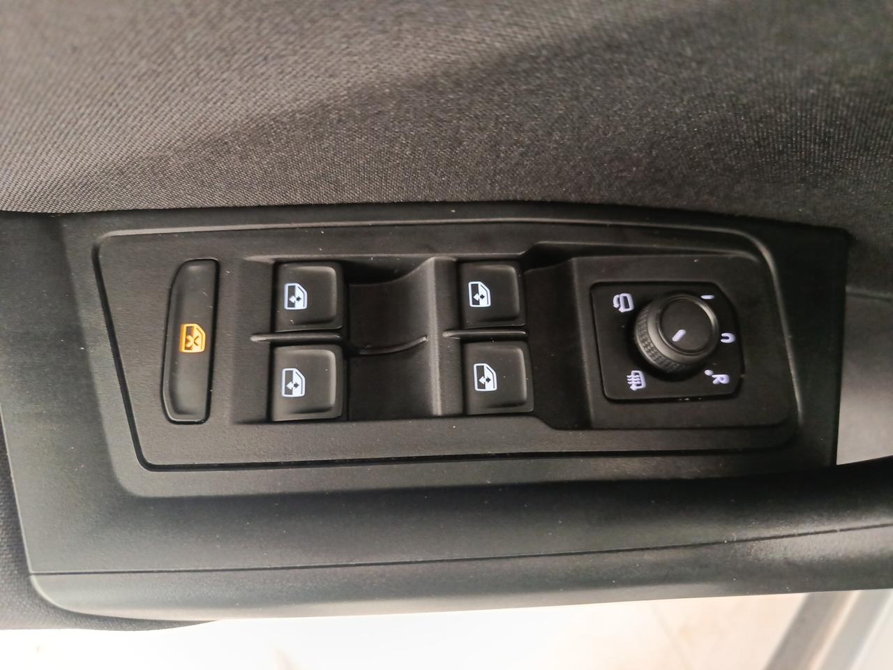 VOLKSWAGEN T-Roc 1ª serie - T-Roc 1.0 TSI Life