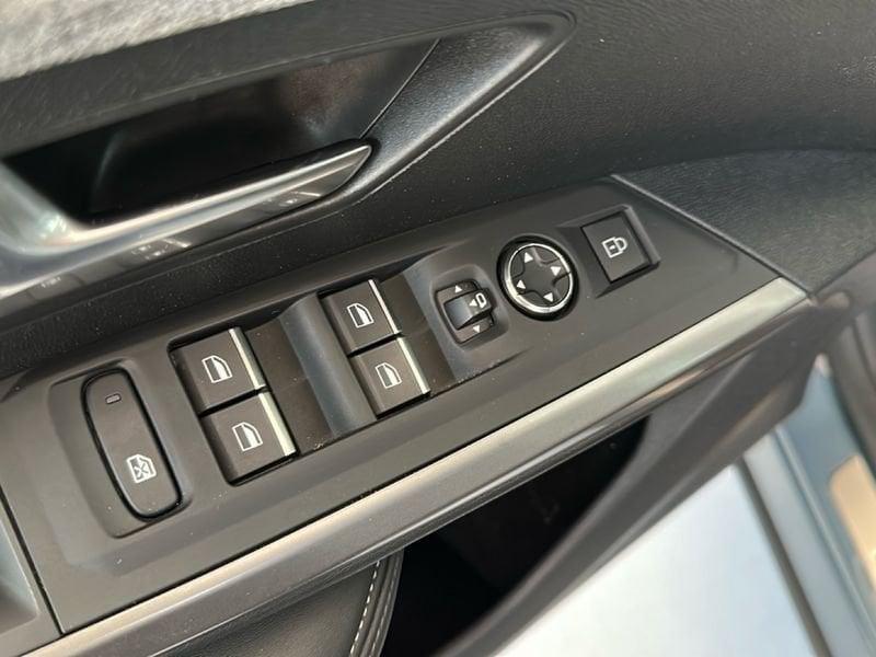 Peugeot 3008 Hybrid 145 GT-Line e-DCS 6 **PREZZO VERO**