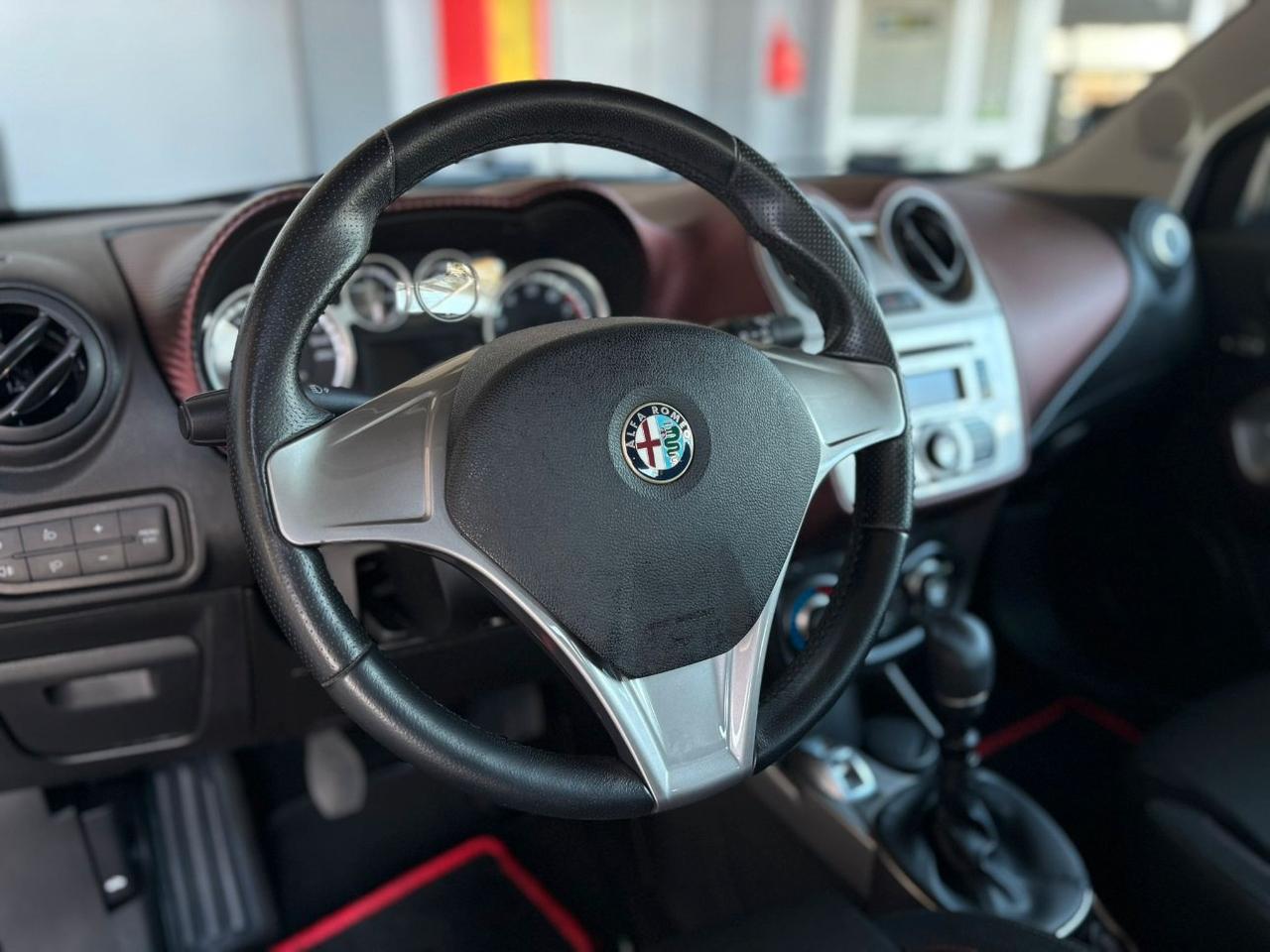 Alfa Romeo MiTo 1.4 tb Distinctive Sport Pack 155cv